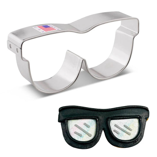 Sunglasses Cookie Cutter, 3 1/2"