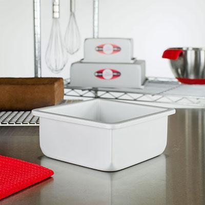 Square Pan, 6 in x 6 in x 3 in