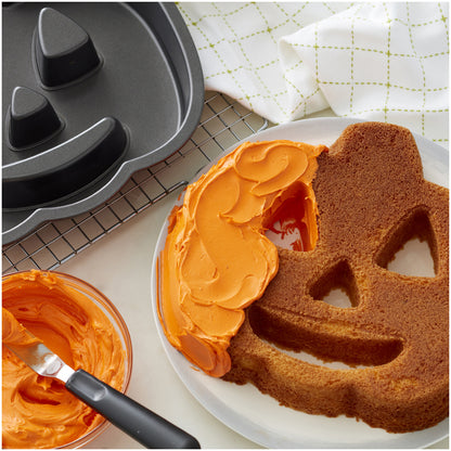 Halloween Non-Stick Pumpkin-Shaped Cake Pan, 11 x 10-Inch