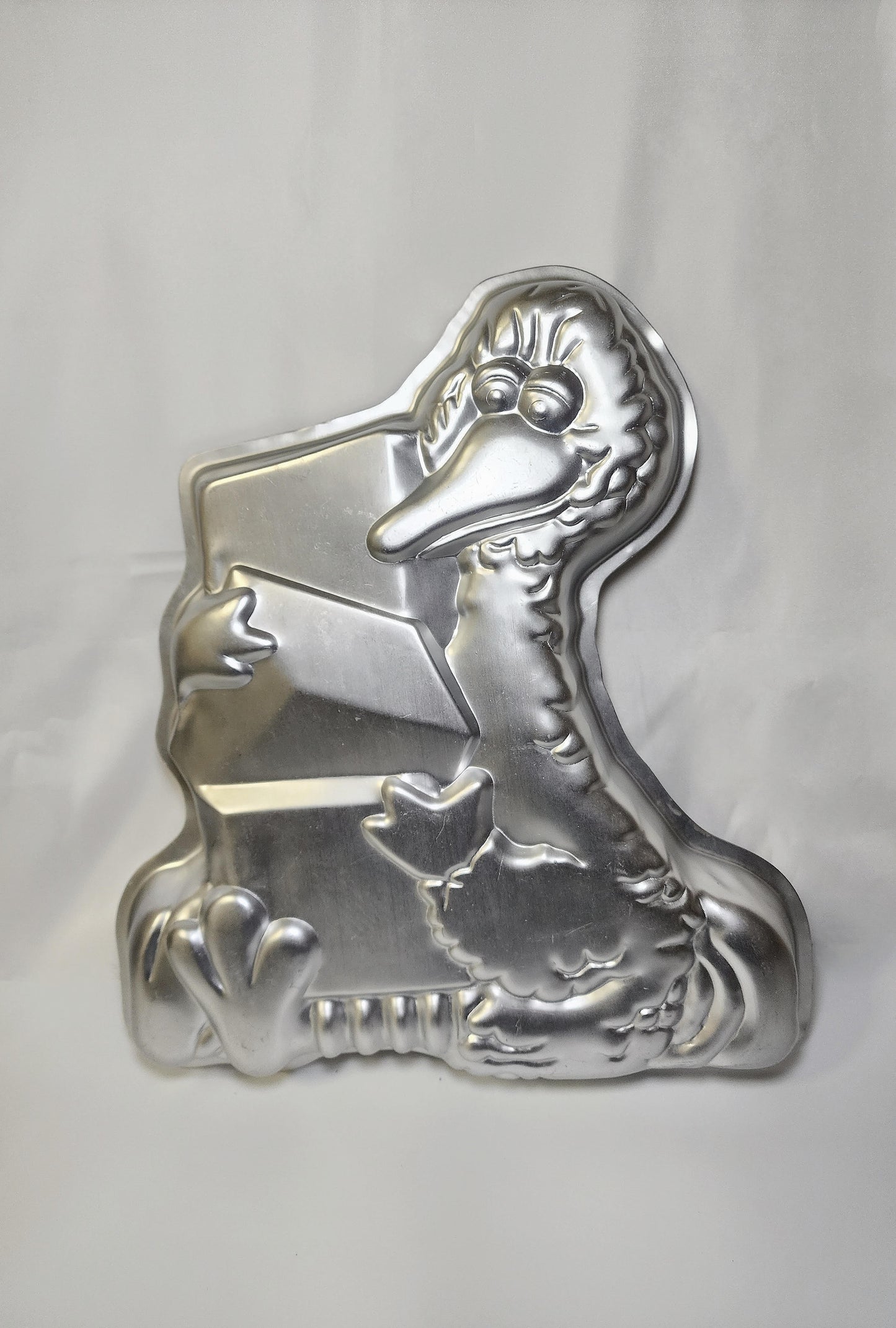Big Bird With Books Cake Pan