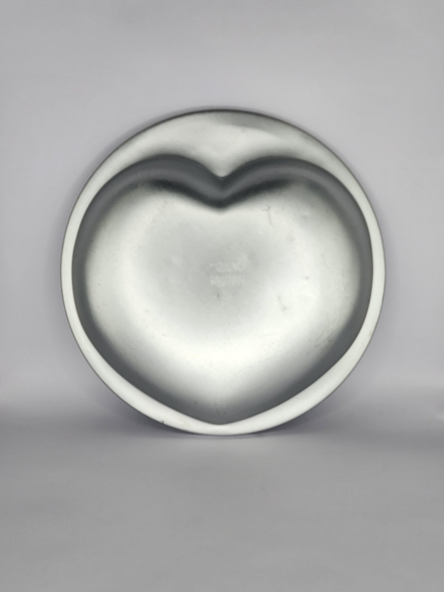 Round Heart Cake Pan
