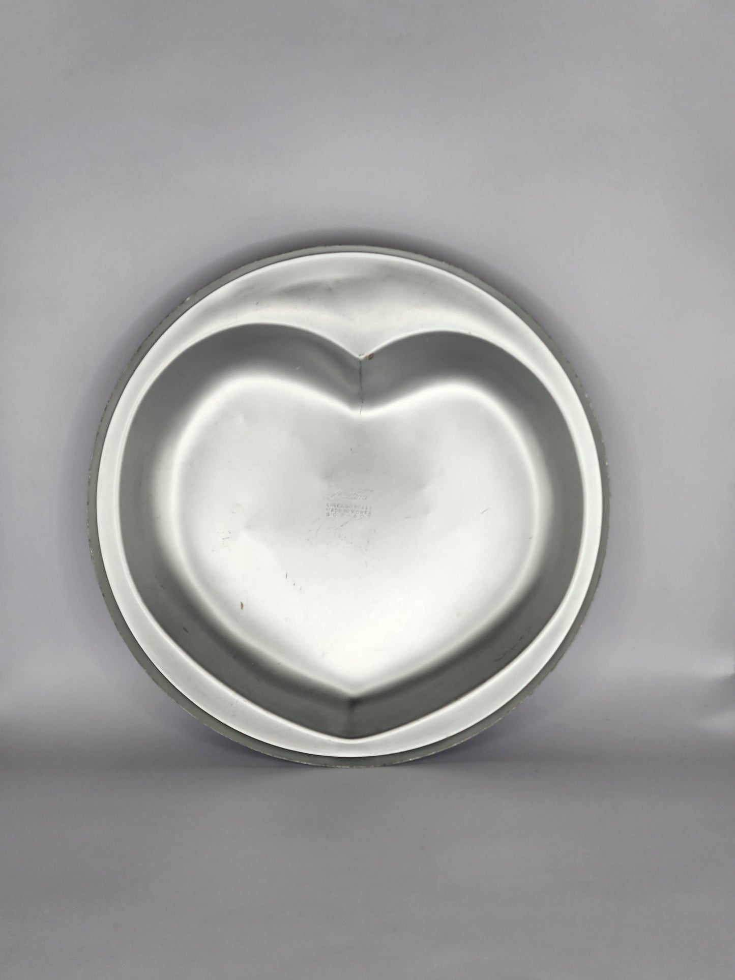 Round Heart Cake Pan