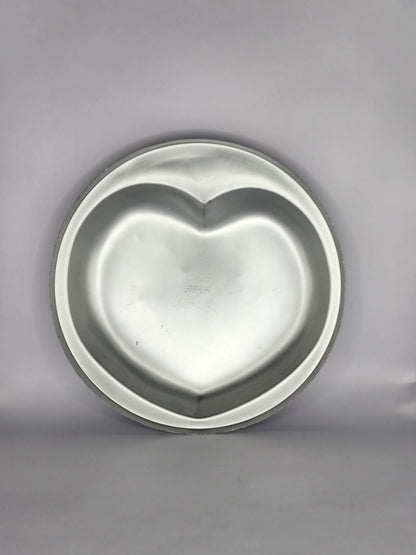 Round Heart Cake Pan