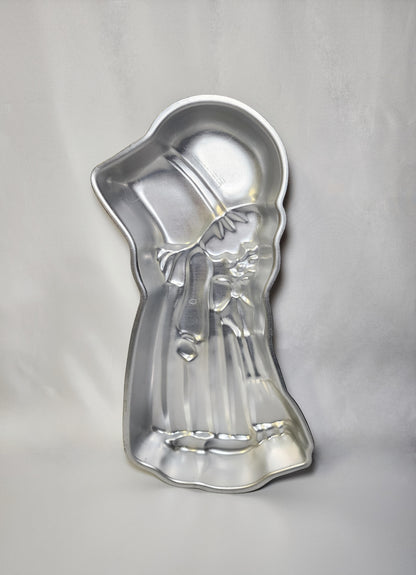 Holly Hobbie Doll Cake Pan
