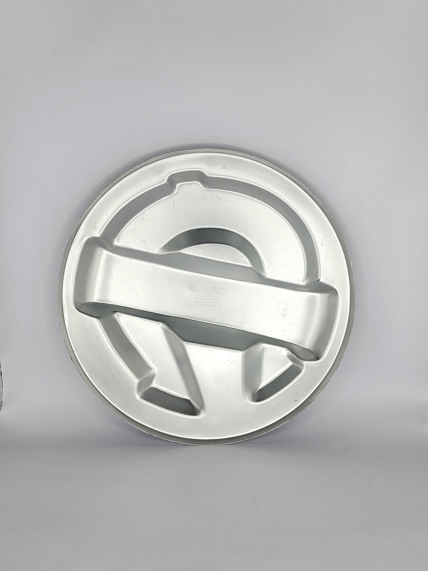 Winner's Circle Cake Pan