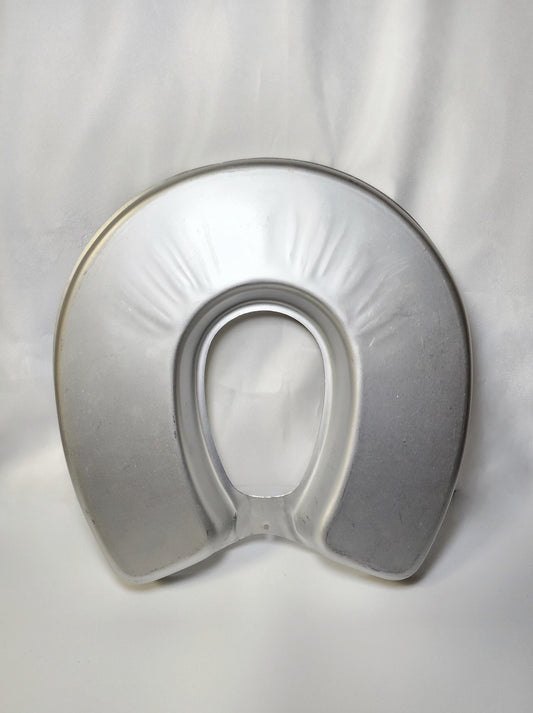 Horseshoe Cake Pan