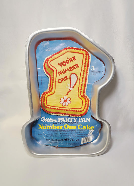 Number One Cake Pan