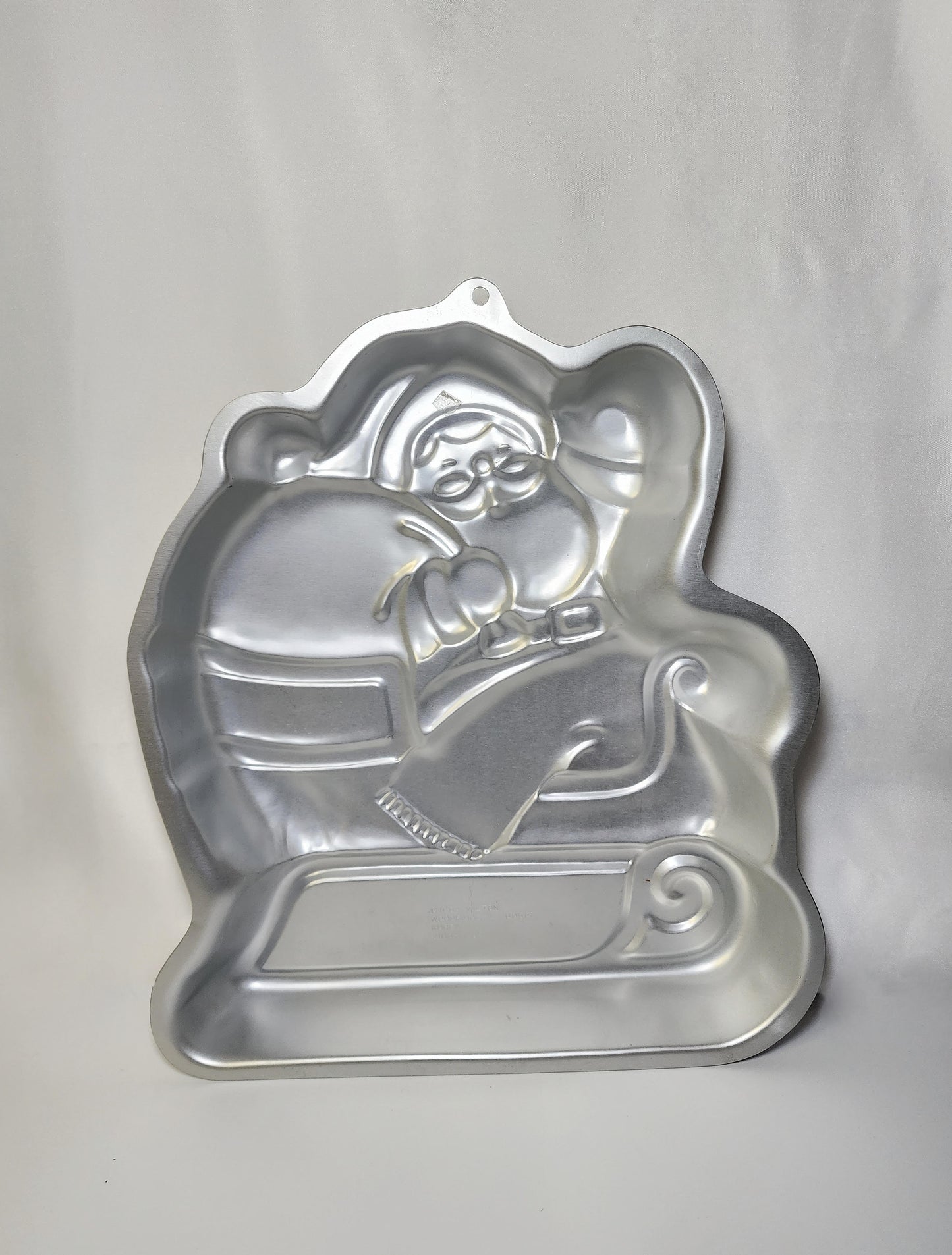 Santa And Sleigh Cake Pan