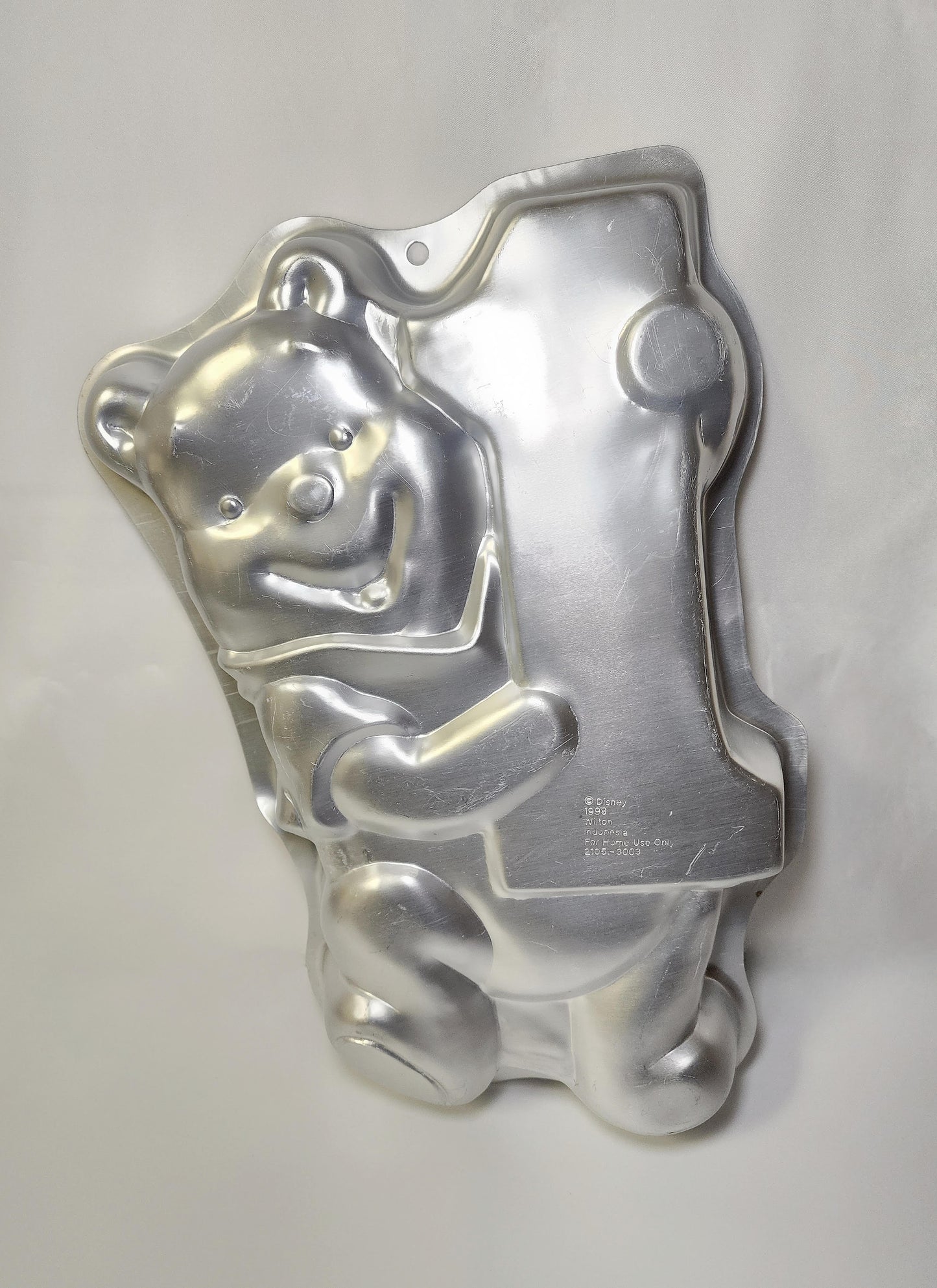 Winnie The Pooh Number 1 Cake Pan