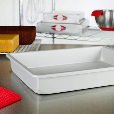 Sheet Cake Pan, 9 in x 13 in x 2 in