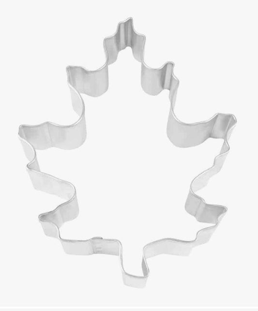 Oak Leaf Cookie Cutter (5")