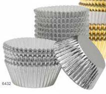 SILVER PAPER-LINED FOIL BAKING CUPS