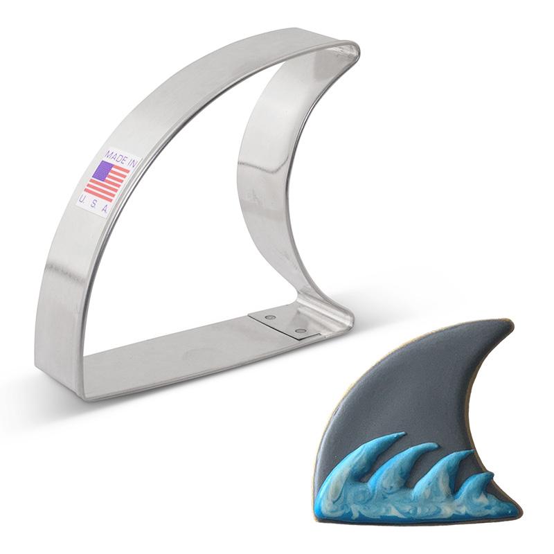 Shark Fin Cookie Cutter 3 1/8"